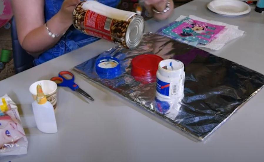 برنامج الأطفال فن و fun الحلقة الأولى صناعة حصالة من علبة النسكافيه مع الفنانة نعمة أبو عابد| DIY