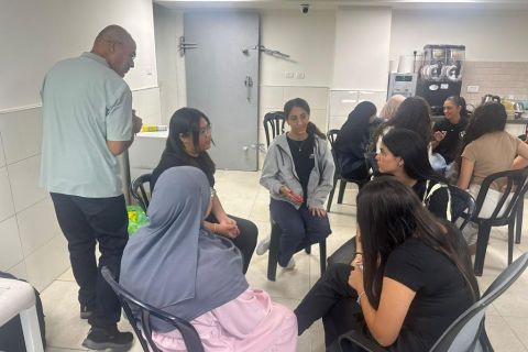 فعالية " كيفية عرض الذات أمام الجمهور " لشبيبة المراكز الجماهيريّة أسوار عكا.