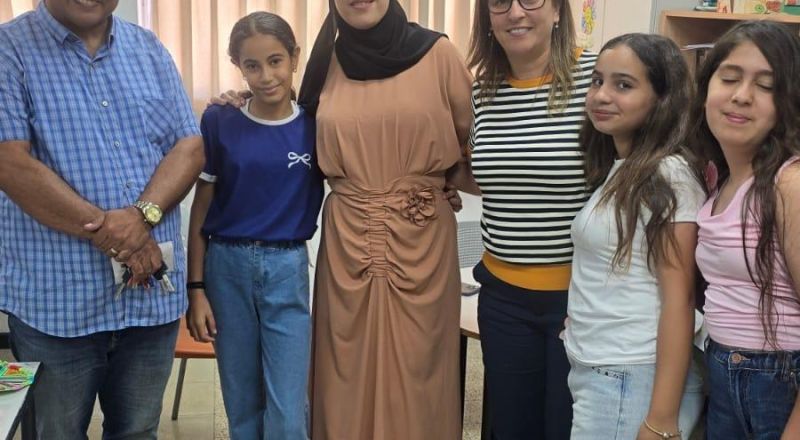 ⁨    المراكز الجماهيريّة أسوار عكا تنظم مبادرة “يوم الشكر” تقديرًا لمعلمات ومعلمي المدارس الابتدائية في المدينة