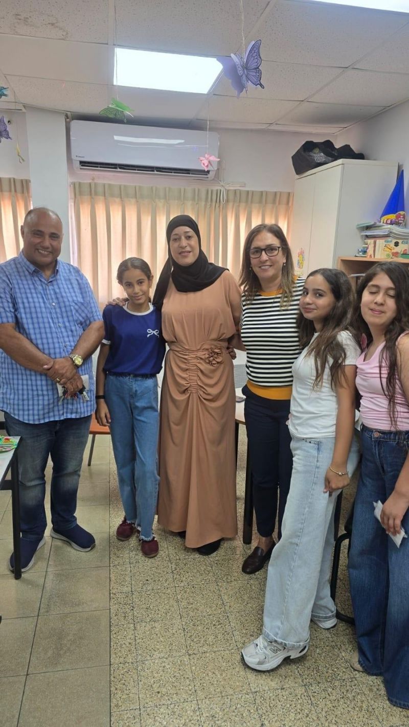 ⁨    المراكز الجماهيريّة أسوار عكا تنظم مبادرة “يوم الشكر” تقديرًا لمعلمات ومعلمي المدارس الابتدائية في المدينة