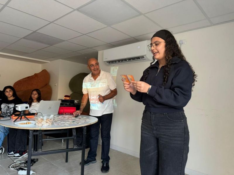 ورشة توعوية لشبيبة المراكز الجماهيريّةأسوارعكا حول الابتعاد عن غاز الضحك ومخاطره.