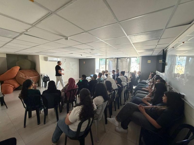 المراكز الجماهيرية اسوار عكا تنظم لقاءً للشبيبة حول الضغط النفسي وكيفيّة التعامل معه