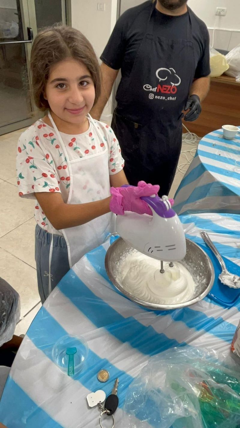 شوكولاتة دُبي على طريقة المراكز الجماهيريّة أسوار عكا...