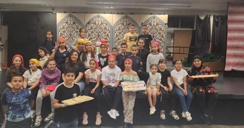 القادة الصغار في المراكز الجماهيرية اسوار عكا يستقبلون عيد الفطر السعيد بورشة لصناعة كعك العيد.
