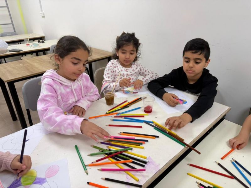 المراكز الجماهيرية اسوار عكا تنظم عرض "Playback" للنساء مع فعالية فنيّة مرافقة للأطفال